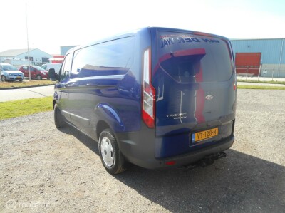 Ford-Transit Custom-3