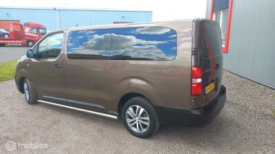 Peugeot-Expert-2