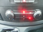Mercedes-Benz-Vito-13