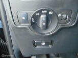 Mercedes-Benz-Vito-14