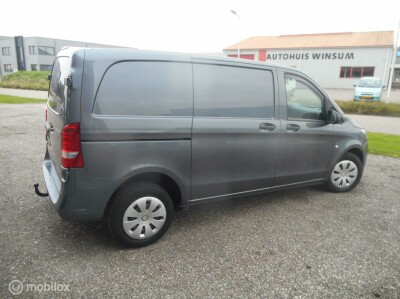 Mercedes-Benz-Vito-4