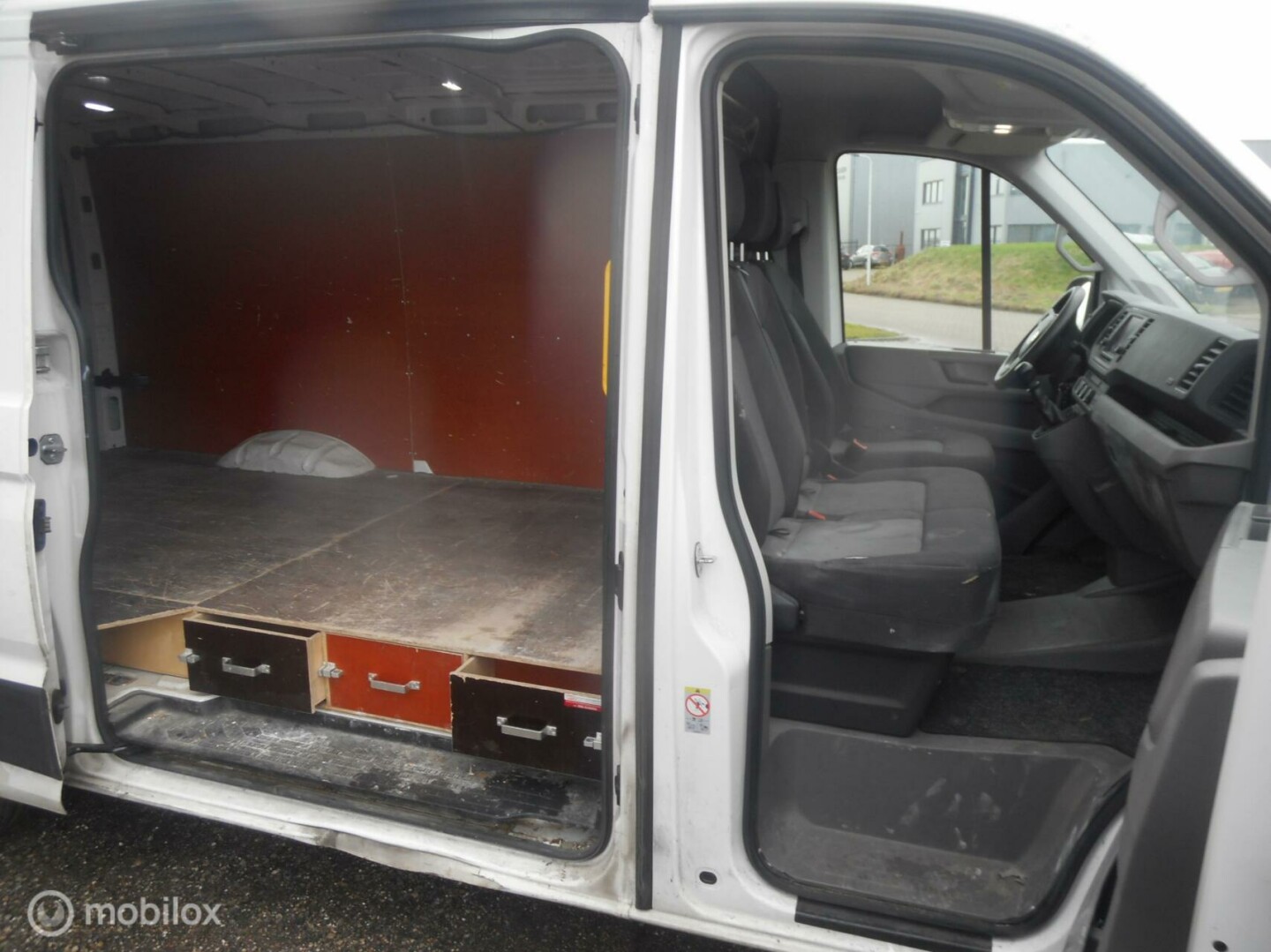 Volkswagen-Crafter-11