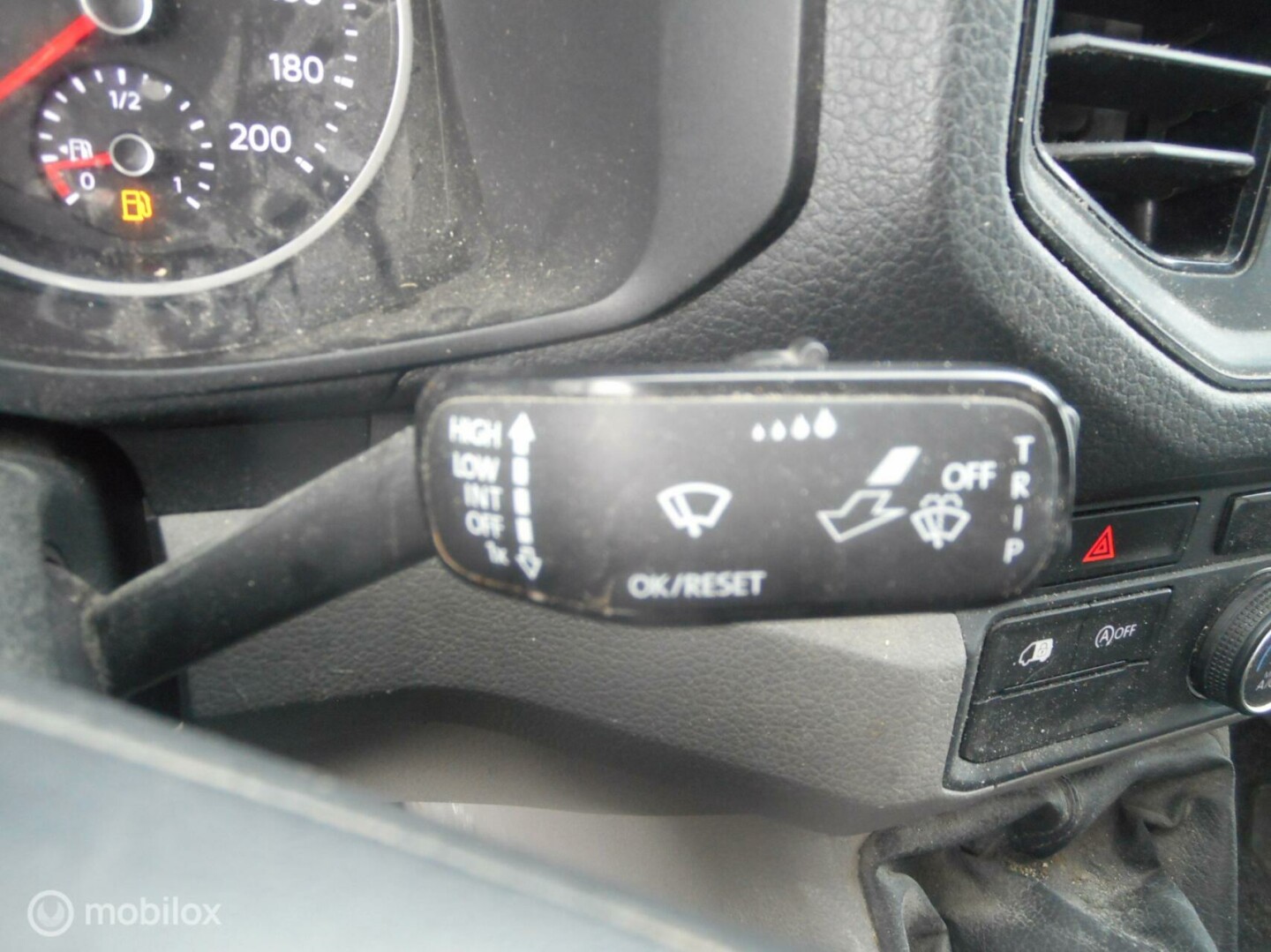 Volkswagen-Crafter-19