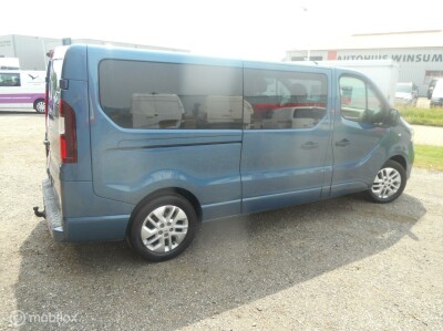 Renault-Trafic-4