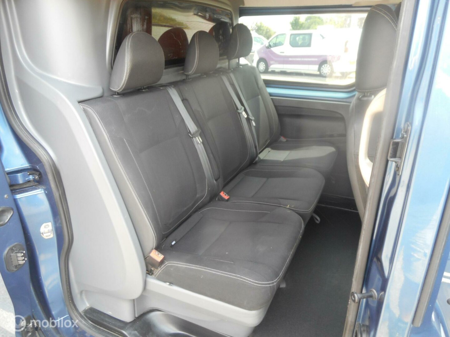 Renault-Trafic-6