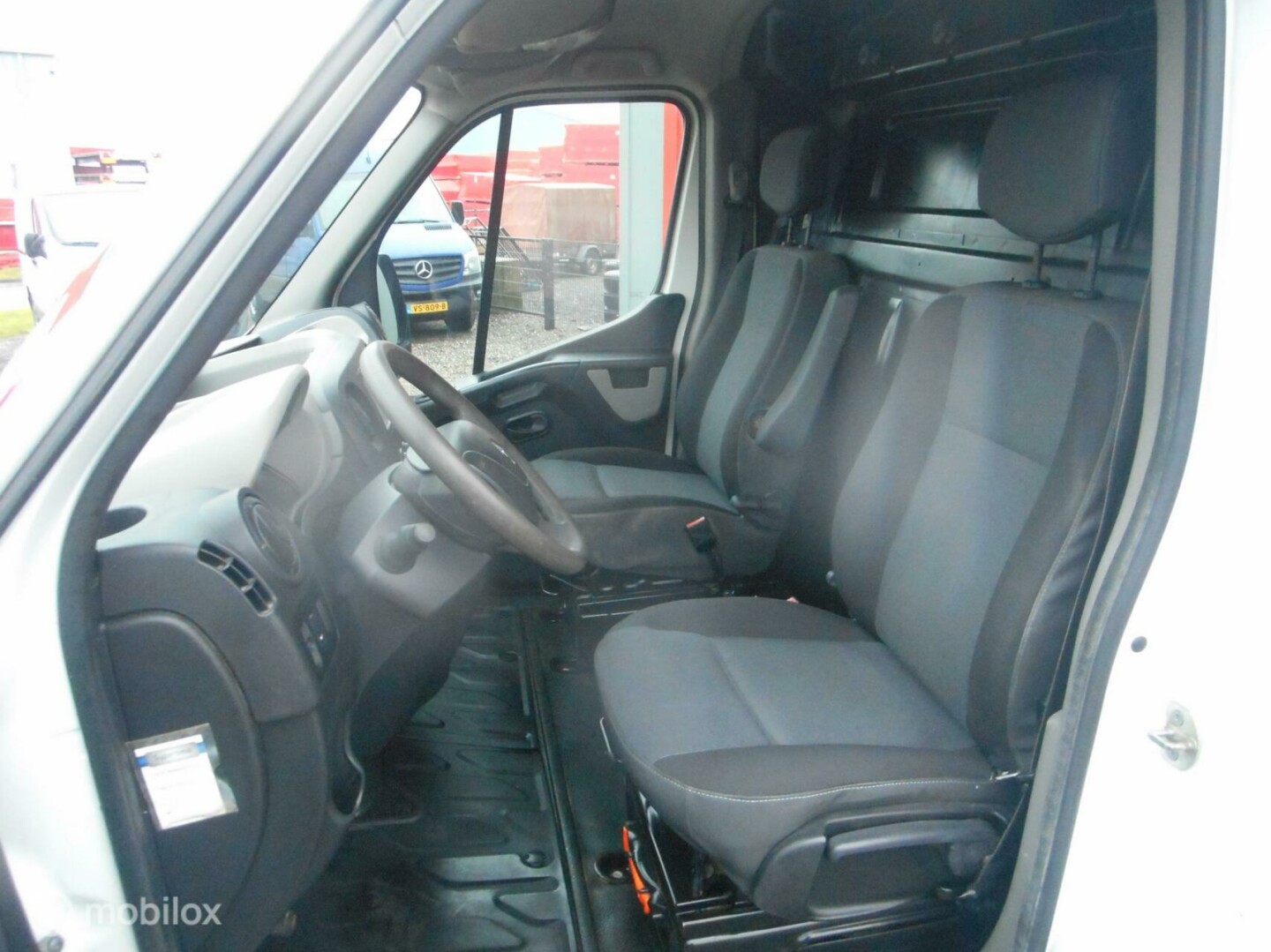 Renault-Master bestel-9