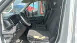 Volkswagen-Crafter-12