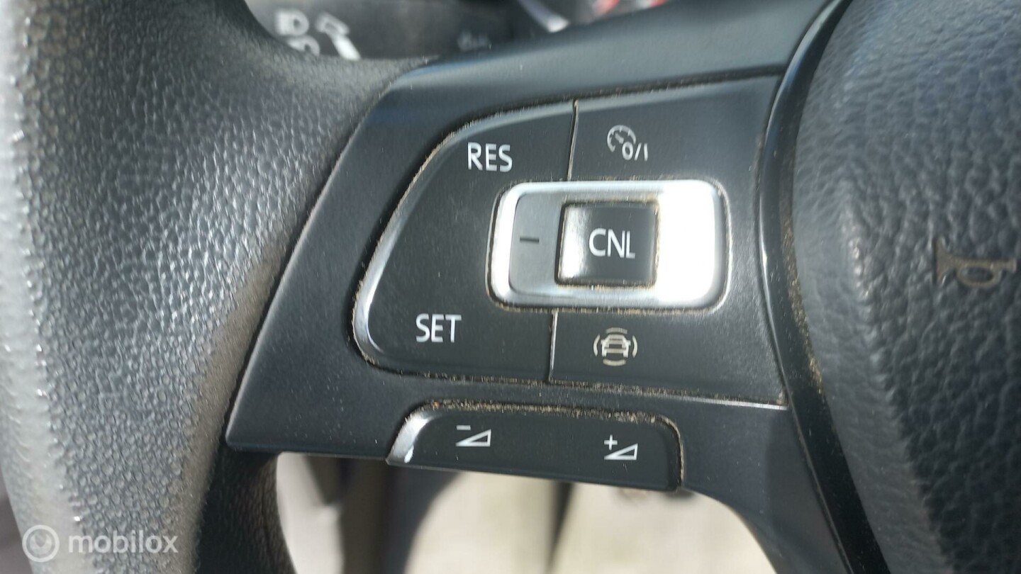 Volkswagen-Crafter-16