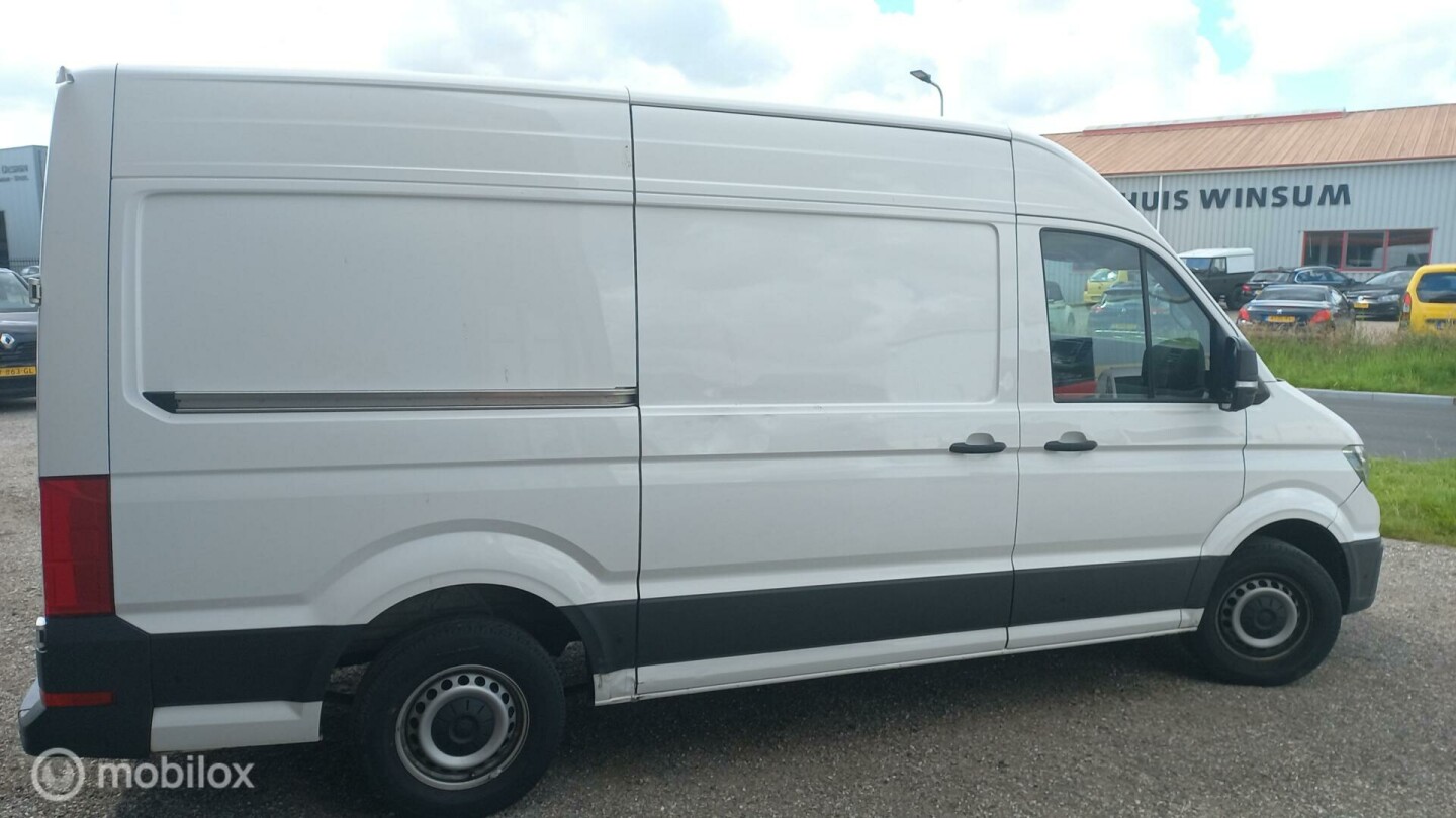 Volkswagen-Crafter-8