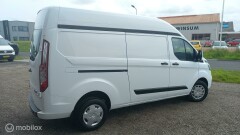 Ford-Transit Custom-5