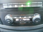 Mercedes-Benz-Vito-12