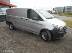 Mercedes-Benz-Vito-5