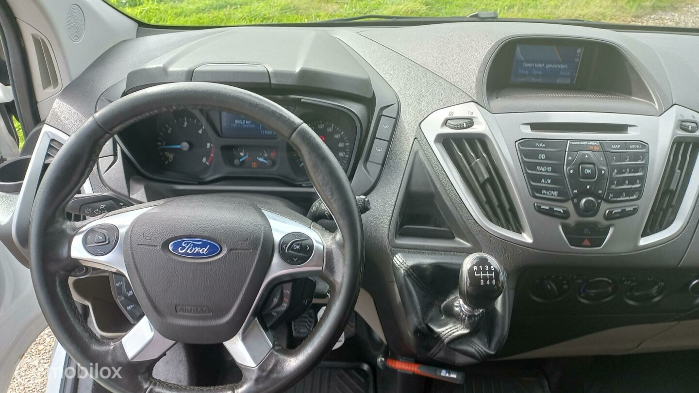 Ford-Transit Custom-21