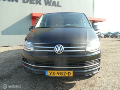 Volkswagen-Transporter-1