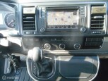 Volkswagen-Transporter-13