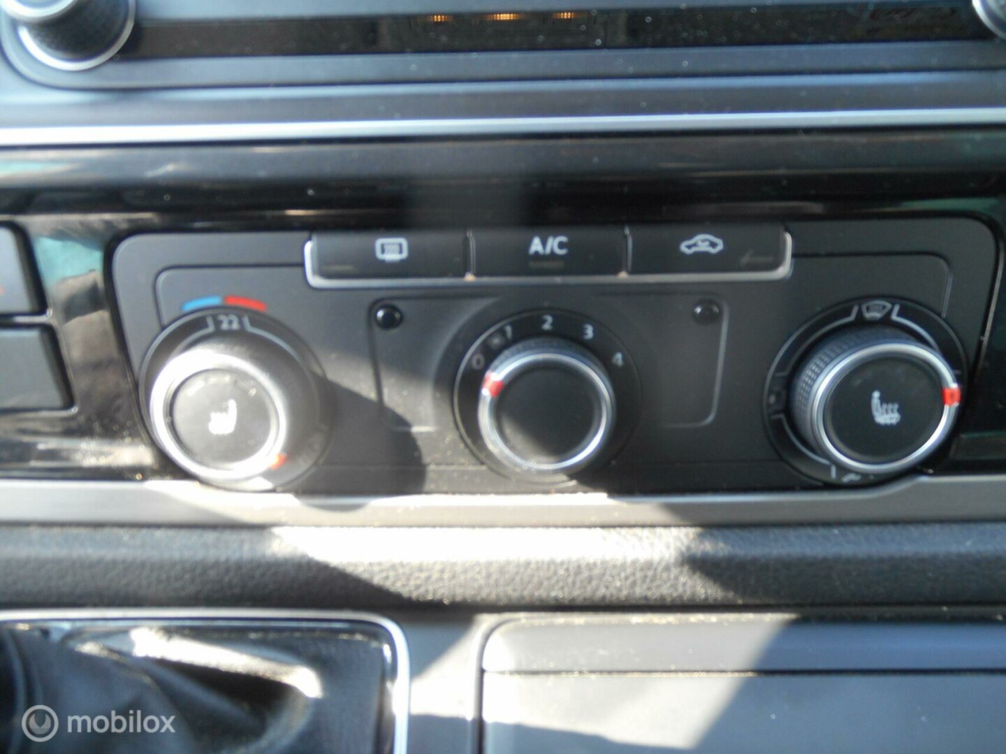Volkswagen-Transporter-14