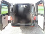 Volkswagen-Transporter-9