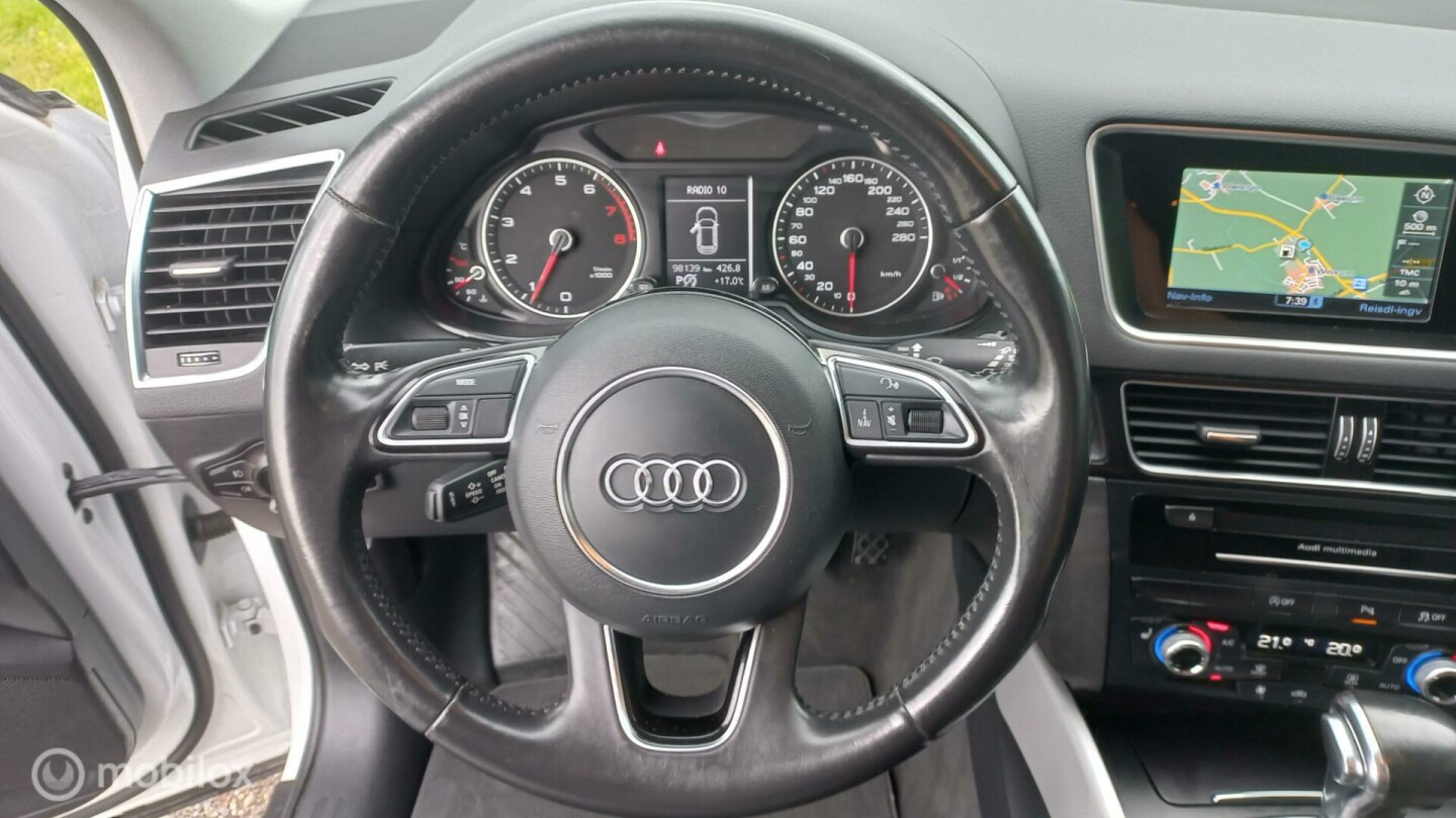 Audi-Q5-16