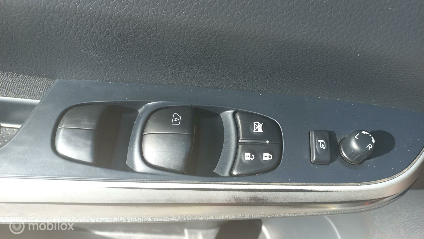 Nissan-Navara-12