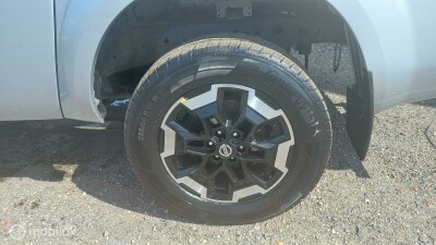 Nissan-Navara-4