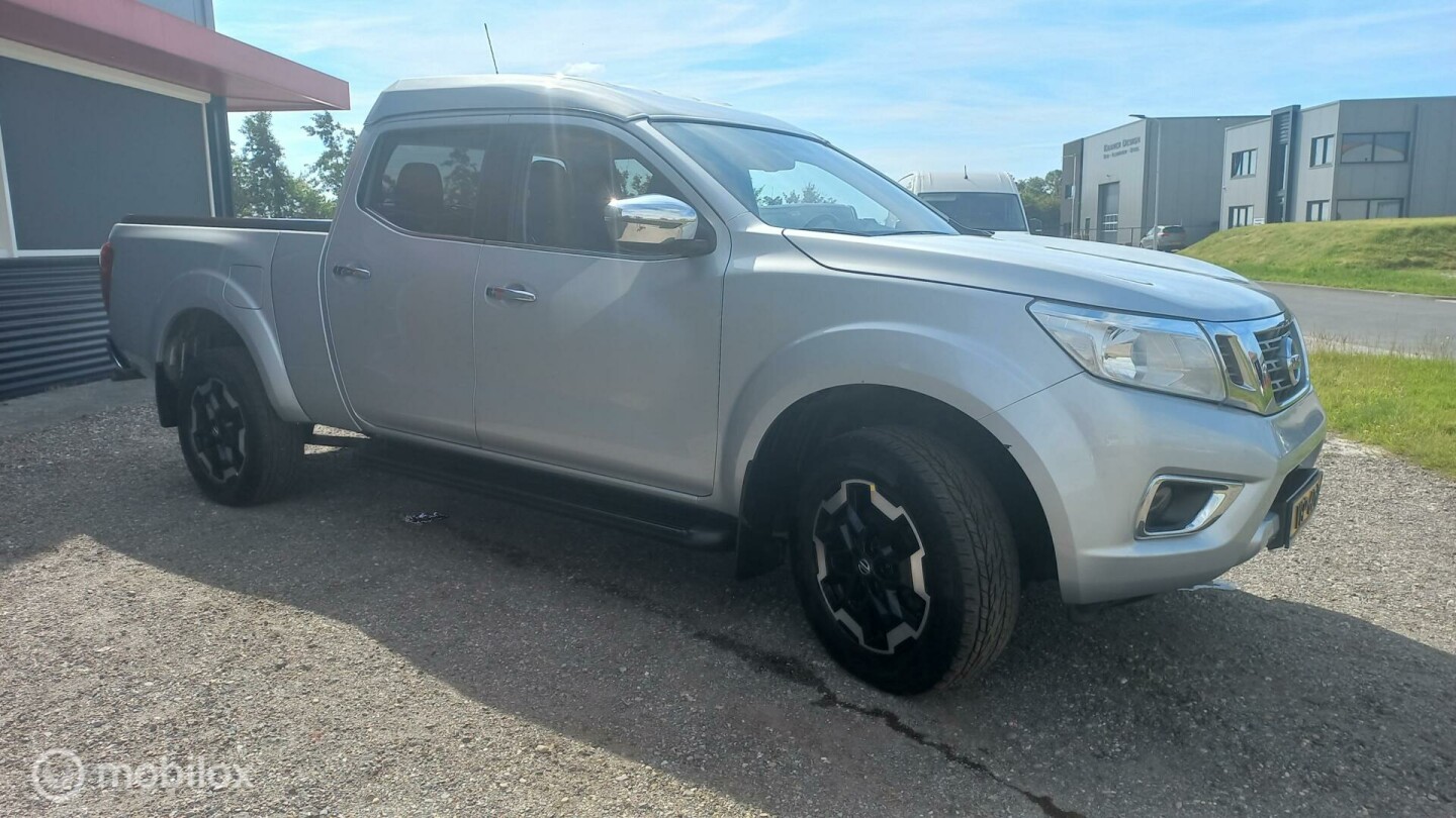 Nissan-Navara-6