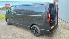 Renault-Trafic-2