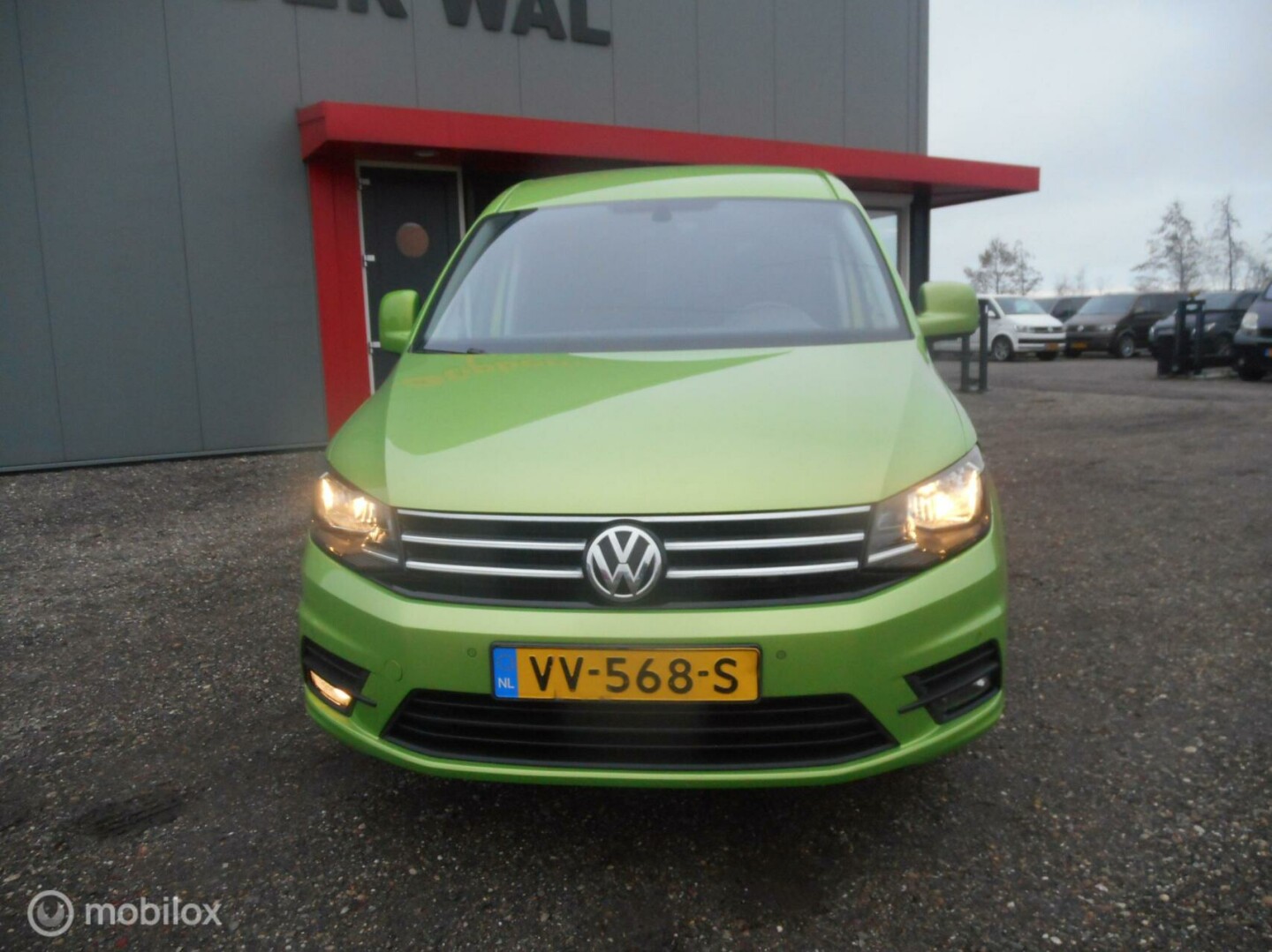 Volkswagen-Caddy Bestel-1