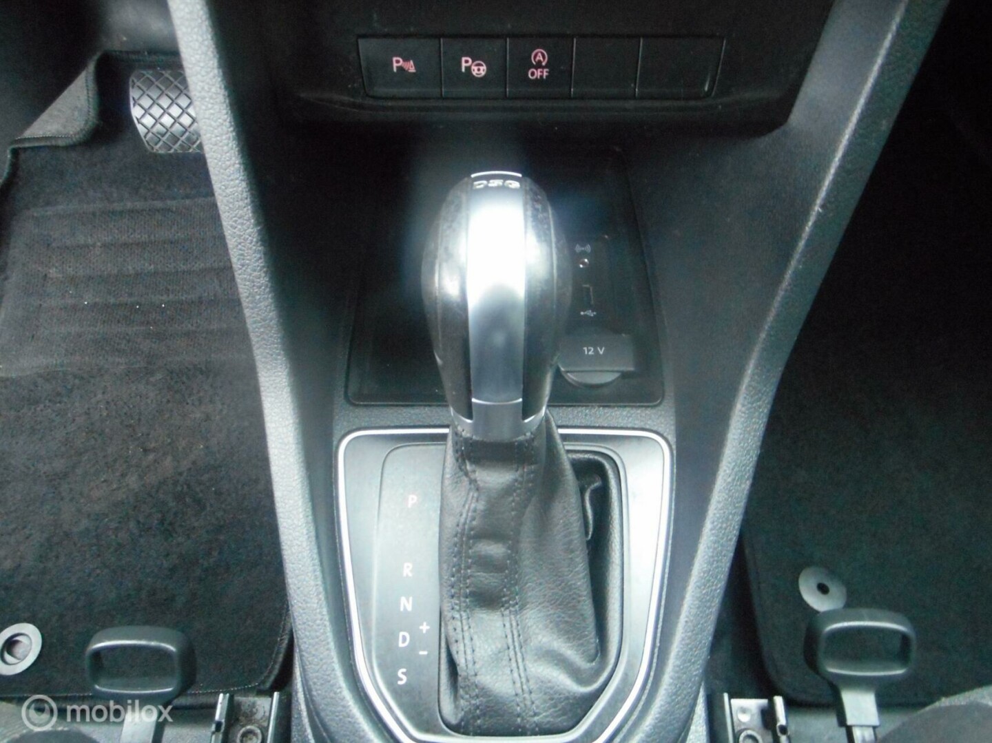Volkswagen-Caddy Bestel-13