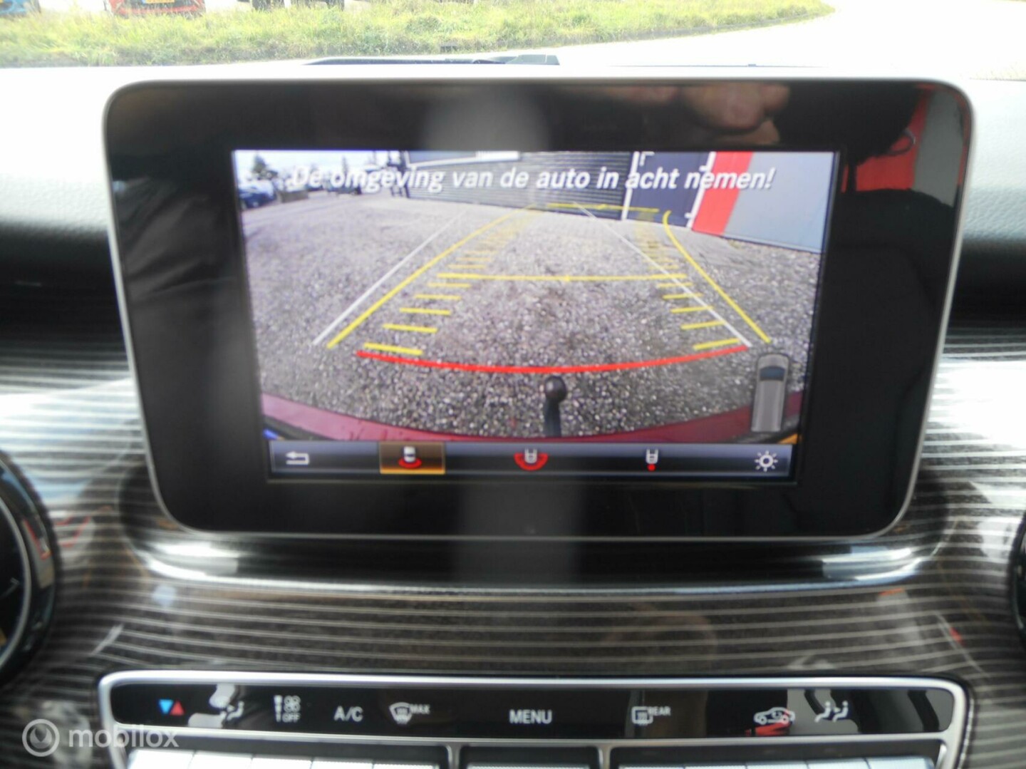 Mercedes-Benz-V-Klasse-18