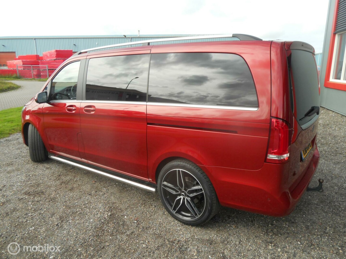 Mercedes-Benz-V-Klasse-4