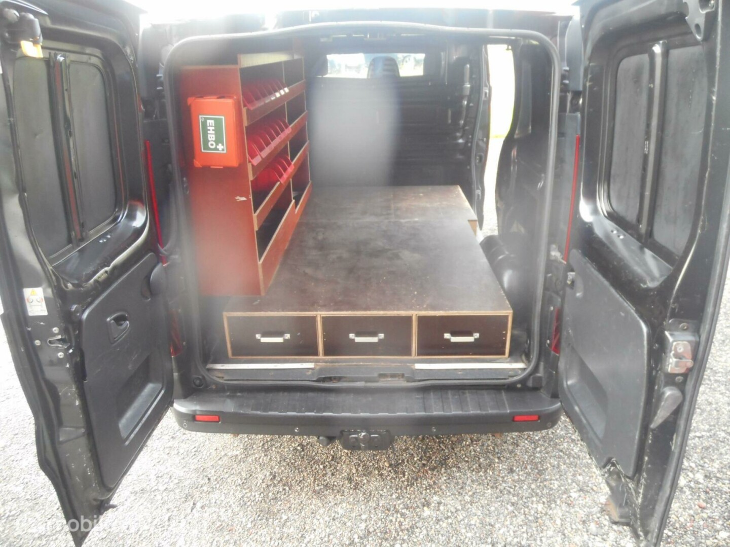 Renault-Trafic-8