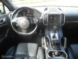 Porsche-Cayenne-12