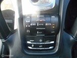 Porsche-Cayenne-16