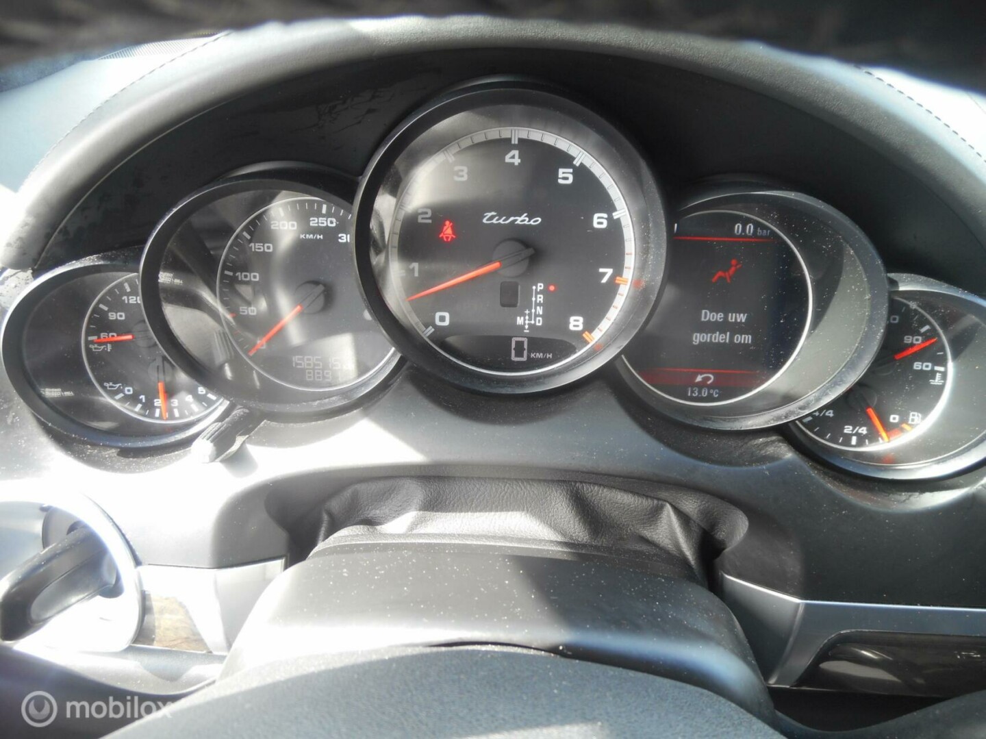 Porsche-Cayenne-22