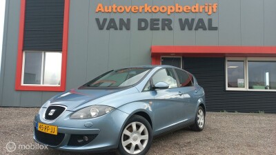 SEAT-Toledo-0