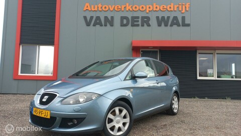 SEAT-Toledo-0