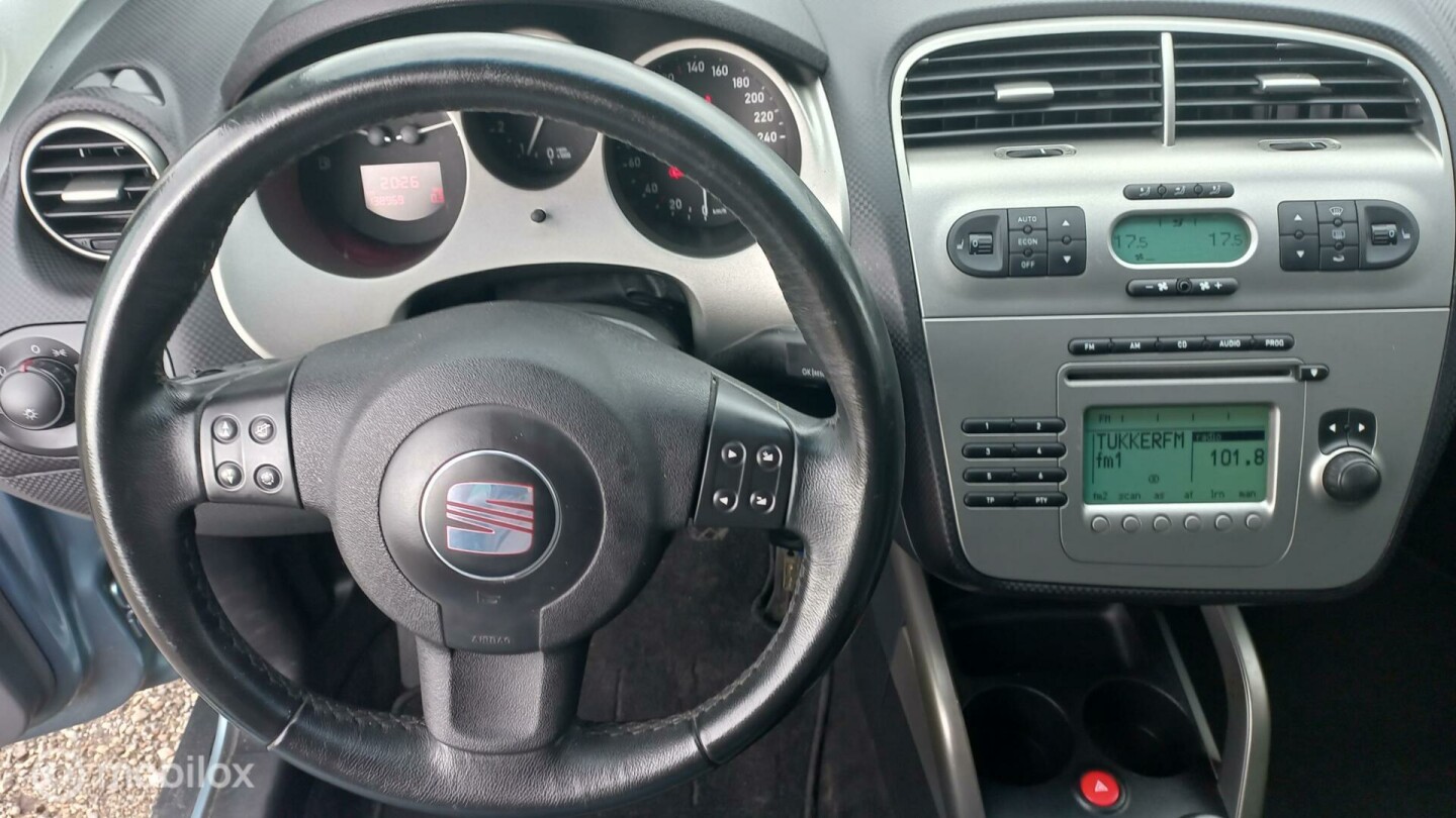 SEAT-Toledo-15