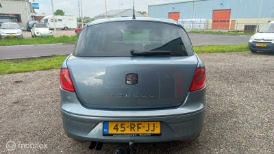 SEAT-Toledo-4