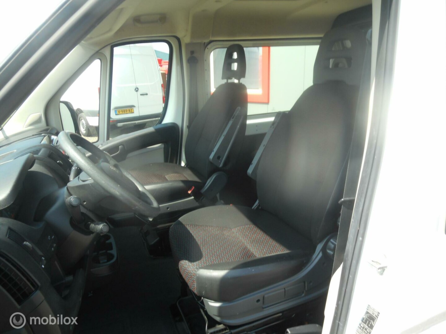 Peugeot-Boxer Bestel-8