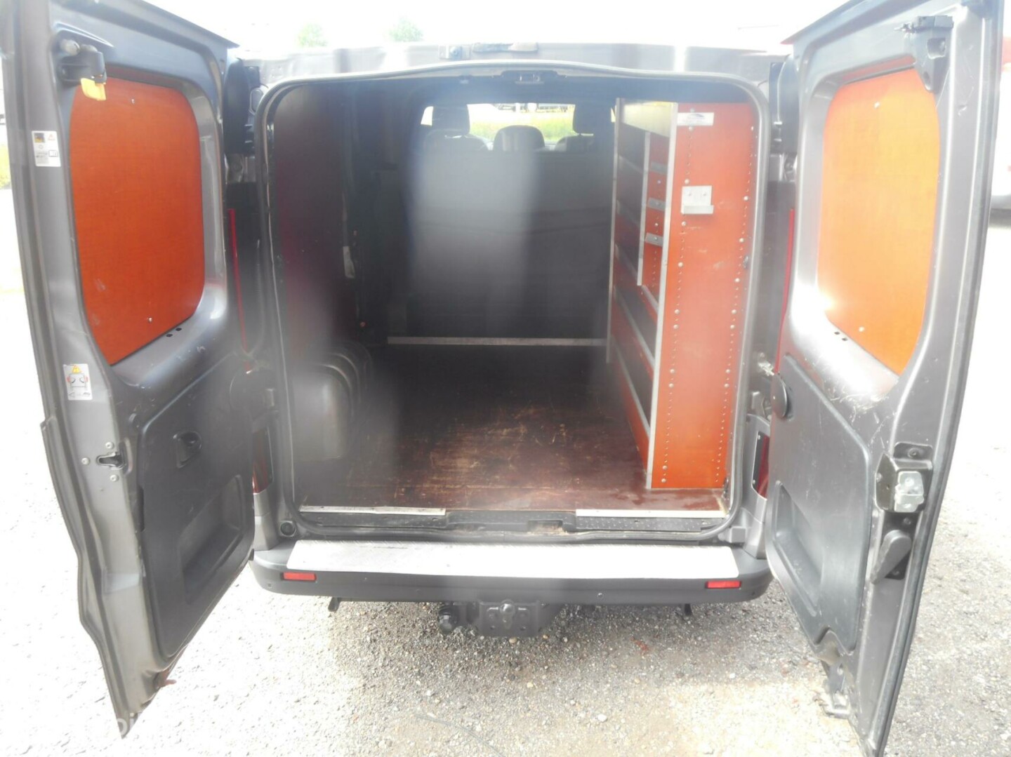 Opel-Vivaro bestel-9