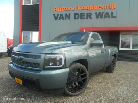 Chevrolet-Pick Up-0
