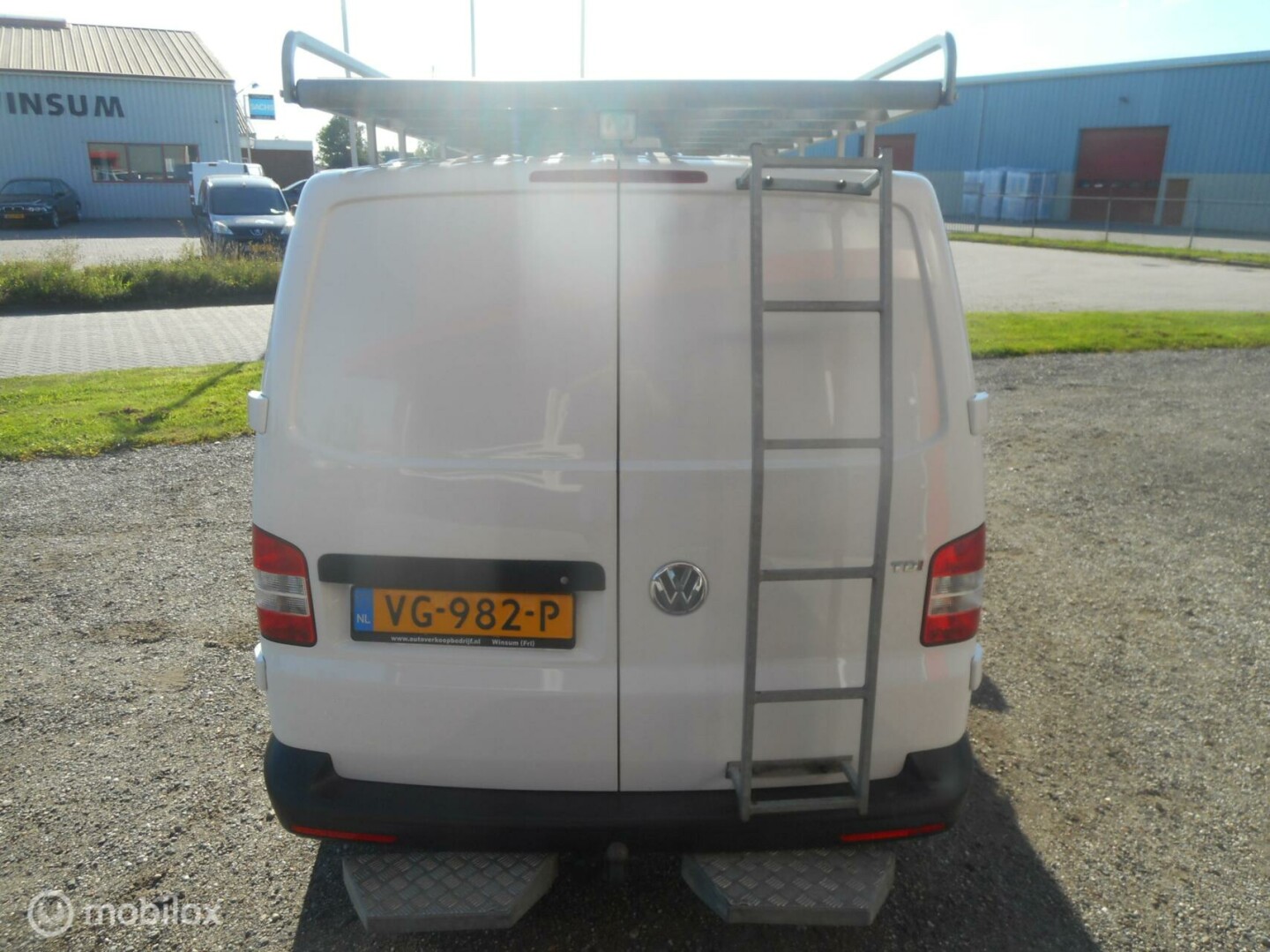 Volkswagen-Transporter-3