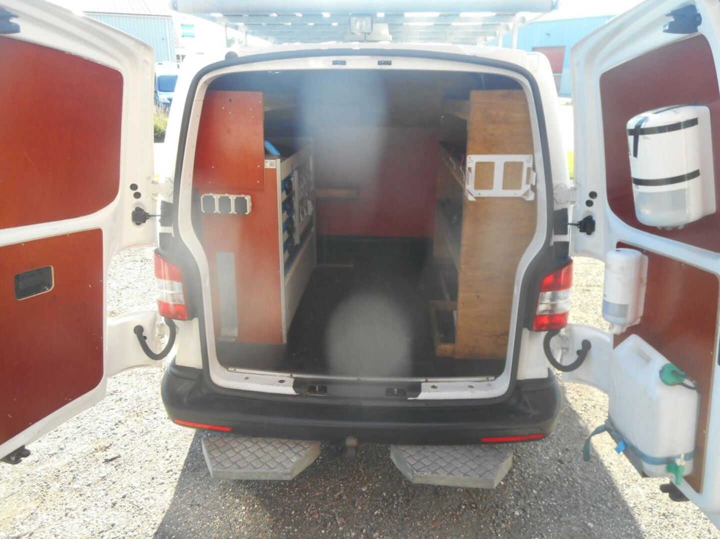 Volkswagen-Transporter-8