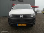 Volkswagen-Transporter-1