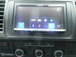Volkswagen-Transporter-12