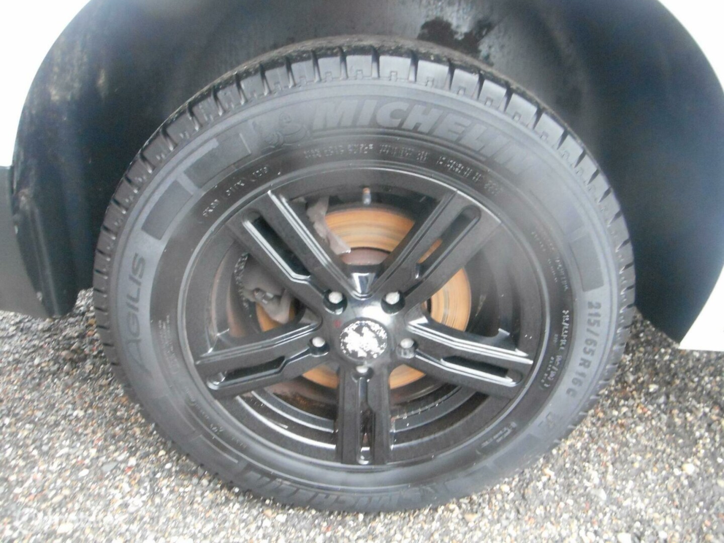 Volkswagen-Transporter-8
