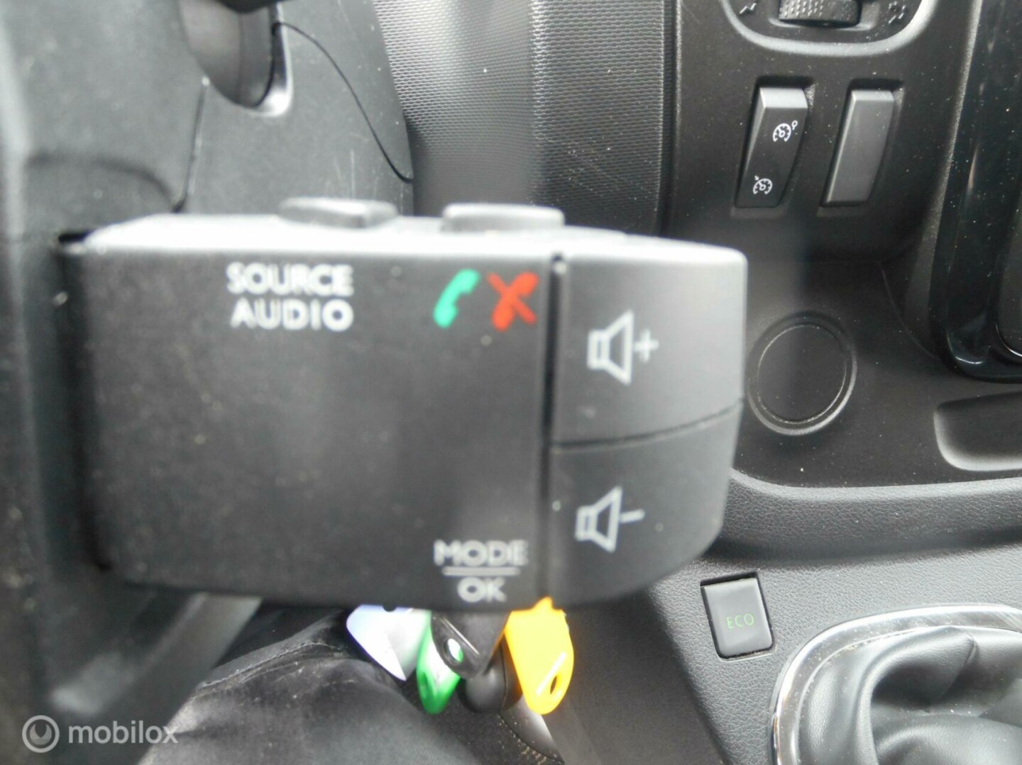 Opel-Vivaro bestel-15