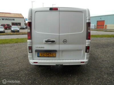 Opel-Vivaro bestel-4