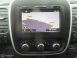 Renault-Trafic-13