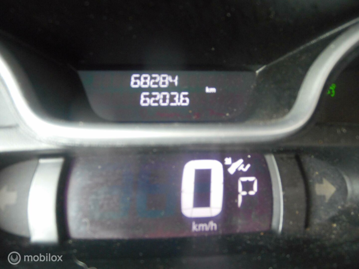 Renault-Trafic-18